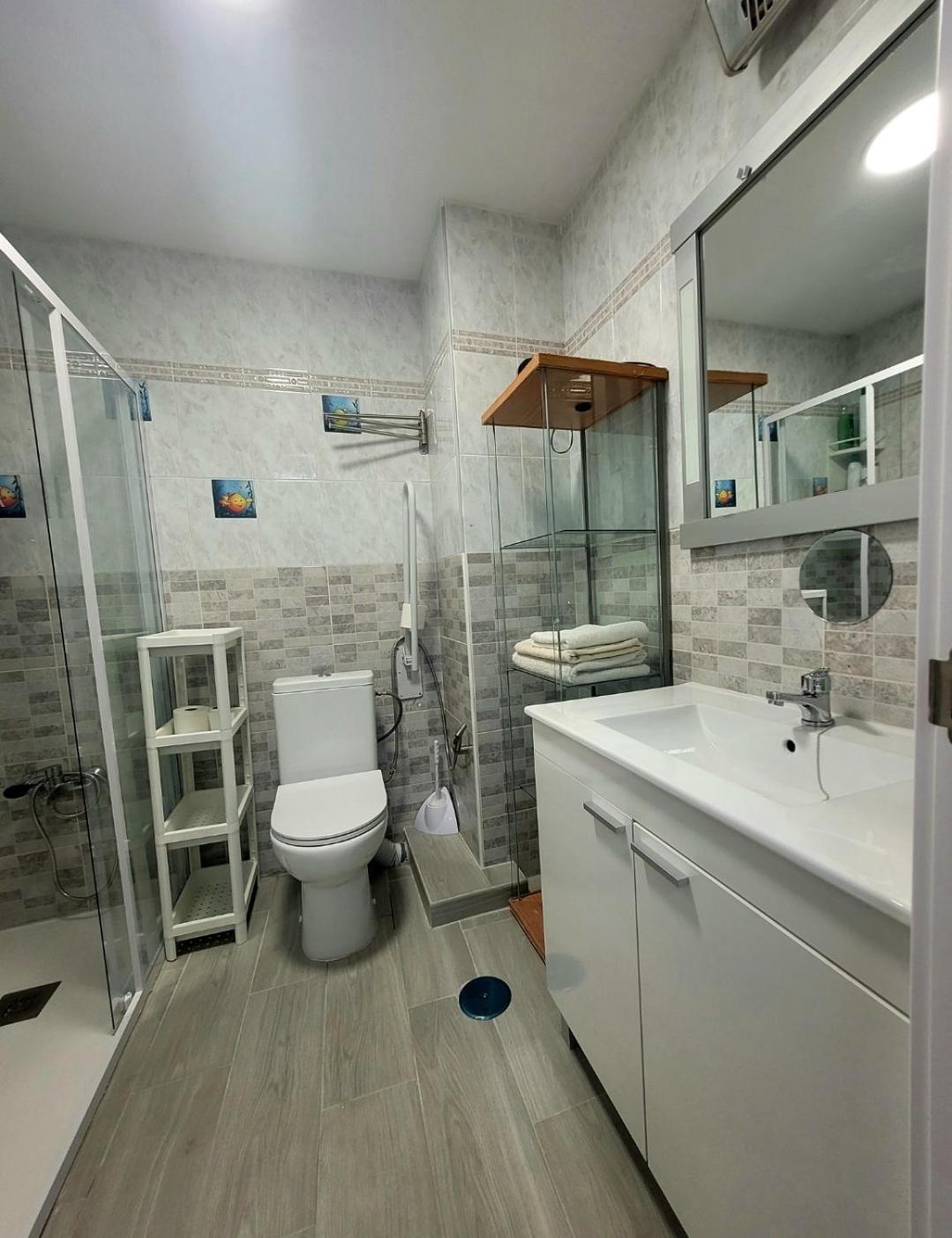 Playa El Campello & Parking Wifi Appartement Buitenkant foto