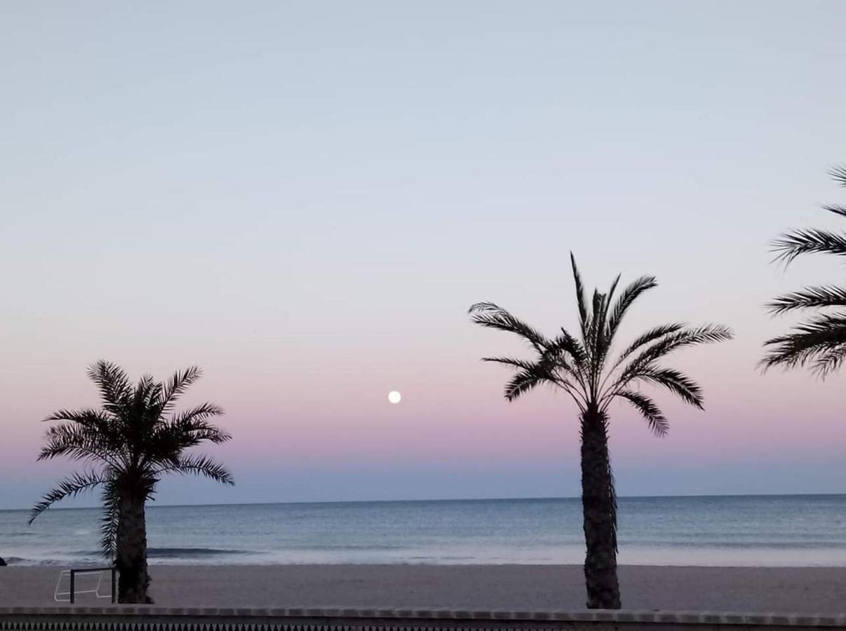 Playa El Campello & Parking Wifi Appartement Buitenkant foto